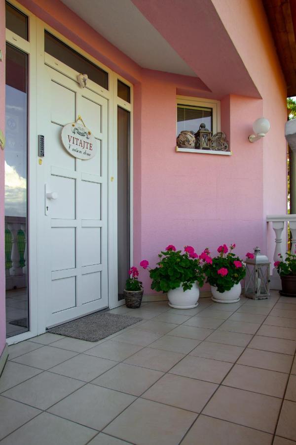 Wow Liptov Holiday House Liptovský Mikuláš エクステリア 写真