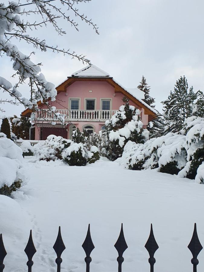 Wow Liptov Holiday House Liptovský Mikuláš エクステリア 写真